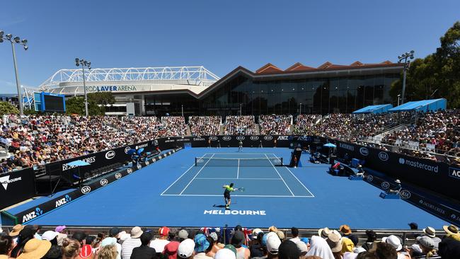 MELBOURNE, AUSTRALIA - JANUARY 17: Australian fans cheer on John Millman of Australia in his second round match against Damir Dzumhur of Bosnia and Herzogovina on day three of the 2018 Australian Open at Melbourne Park on January 17, 2018 in Melbourne, Australia. (Photo by Quinn Rooney/Getty Images)