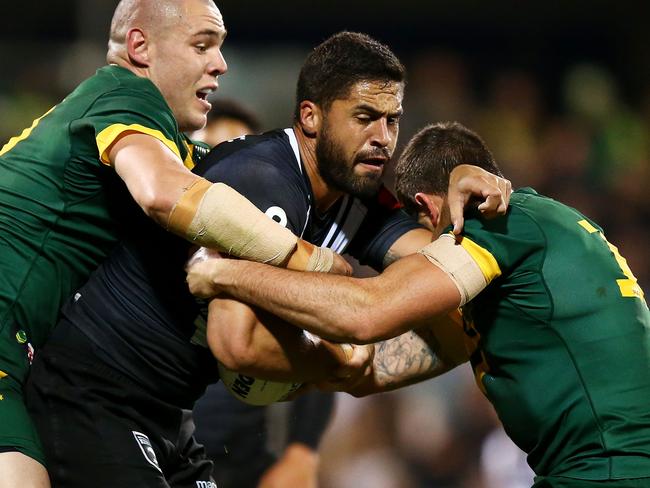 CANBERRA, AUSTRALIA - MAY 05: Jesse Bromwich of the Kiwis is tackled during the ANZAC Test match between the Australian Kangaroos and the New Zealand Kiwis at GIO Stadium on May 5, 2017 in Canberra, Australia.  (Photo by Mark Nolan/Getty Images)
