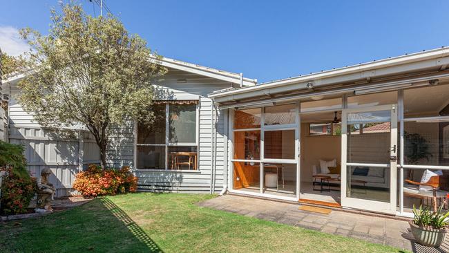 Another mid-century home, <a href="https://www.realestate.com.au/property/19-wembley-ave-cheltenham-vic-3192/" title="www.realestate.com.au">19 Wembley Ave, Cheltenham,</a> attracted four to five bidders when it went under the hammer last year.