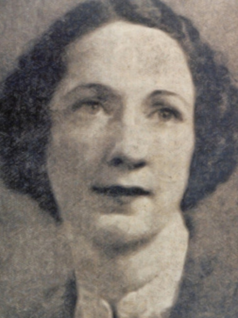 Ms Norval began her career as a typist at age 16.