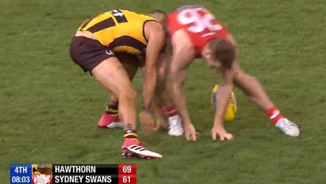 Luke Parker's bump on Jarman Impey.