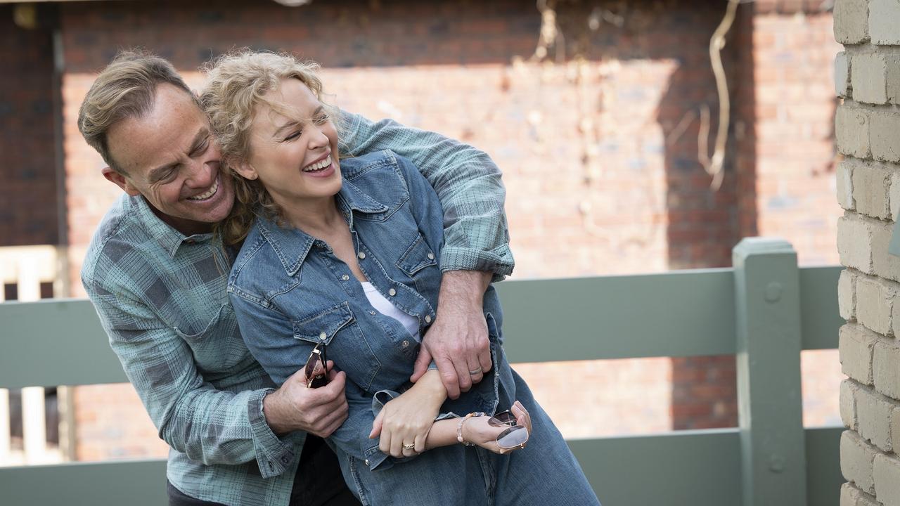 Neighbours finale: Kylie Minogue, Jason Donovan reunite on set | Herald Sun