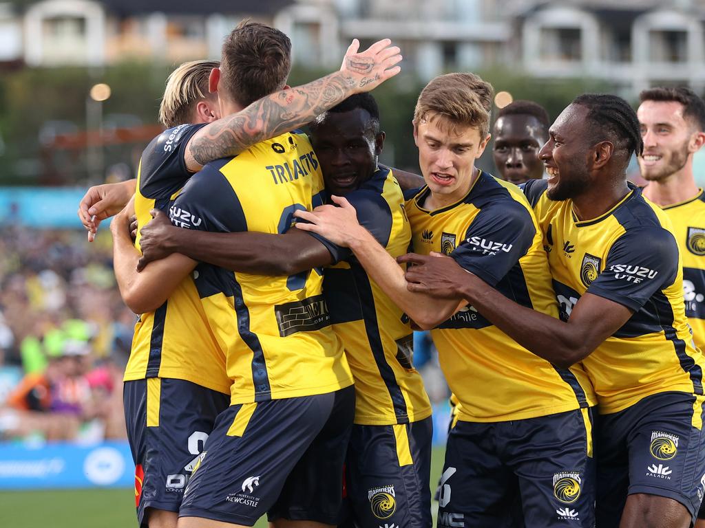 The Mariners celebrate during their win over Western United. Picture: Scott Gardiner/Getty Images