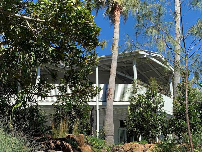 wategos beach house 1