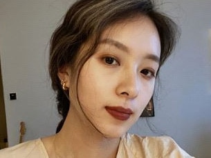 Haoyixin is a makeup influencer in Adelaide.