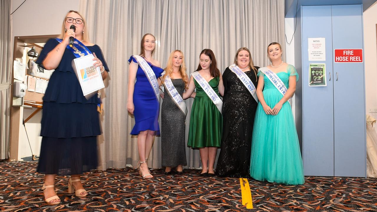 Left: 2021 Young Woman of the Year from Lismore, Jenna Fisher, with 2022 showgirl candidates Caitlin Standford, Summer Chaseling, Tina Smith, Tara Coles, and Tegan Maluta at the East Lismore Bowling Club. Picture: Cath Piltz