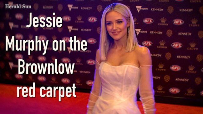 Jessie Murphy puts on a leggy display at the Brownlow Medal 2019