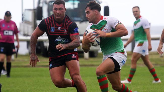 Jamberoo Superoos taking on the Kiama Knights. Picture: David Hall