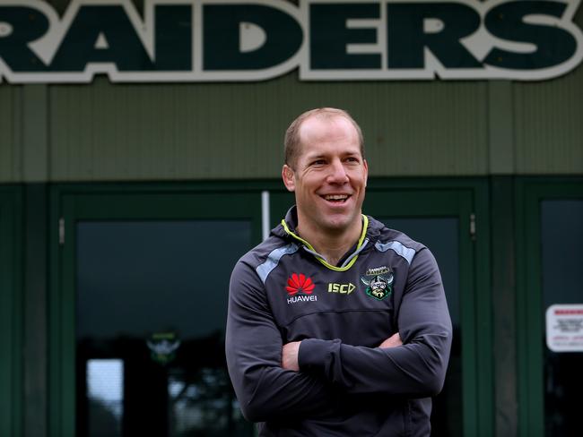 Dunemann was interim coach at Canberra in 2103.