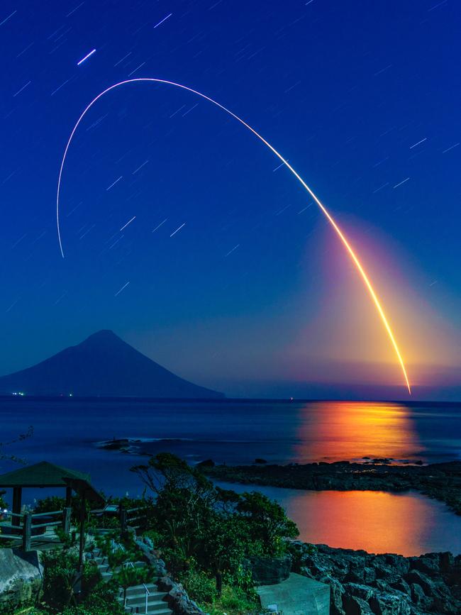 Trajectory of Konotori ... The stork is the name of the satellite on the rocket. I shot the trajectory by launch of the rocket with long exposure. Picture: Homare Hamada, Japan, 1st Place, National Awards, 2017 Sony World Photography Awards