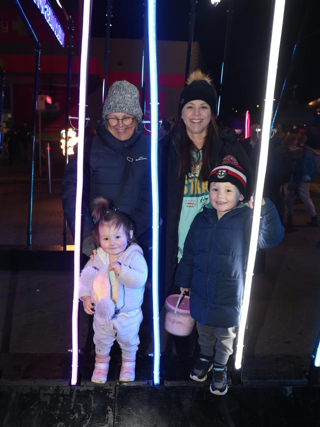 MELBOURNE, AUSTRALIA - JULY 26 2024 Joyce Bender, Emmie, Maxie and Bec Attend the Gippsland SnowFest held in Warragul. Picture: Brendan Beckett