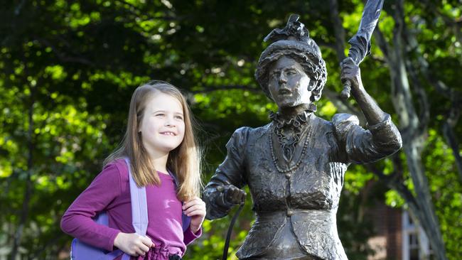 Malia Knox has persuaded Premier Annastacia Palaszczuk to change the rules so diversity is taken into account when public statues are commissioned.