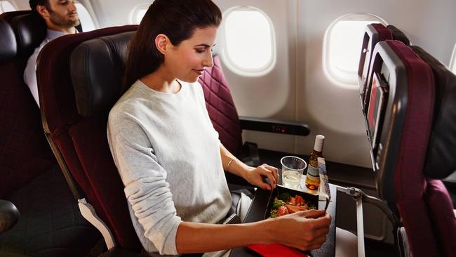 qantas flight attendants air train meal service travel airline