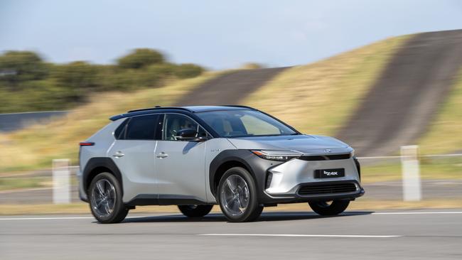 Toyota bz4X electric car: every brand is eyeing the EV market