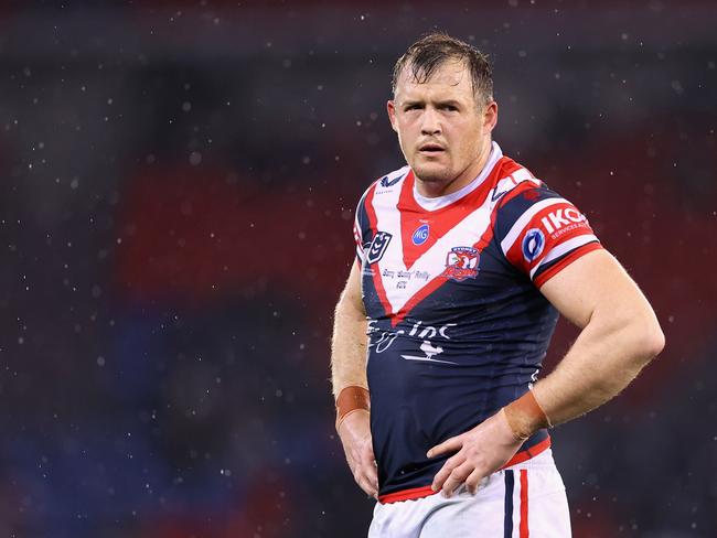 NEWCASTLE, AUSTRALIA - JULY 01: Josh Morris of the Roosters looks dejected during the round 16 NRL match between the Sydney Roosters and the Melbourne Storm at McDonald Jones Stadium, on July 01, 2021, in Newcastle, Australia. (Photo by Ashley Feder/Getty Images)