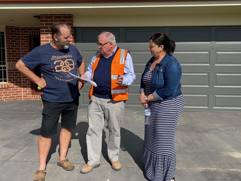 Marc and Deidree Webster with NSW Building Commissioner David Chandler during site a visit in June 2020.