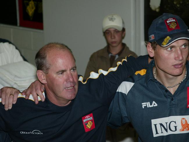 David Hookes and paceman Allan Wise celebrate a win in 2004.