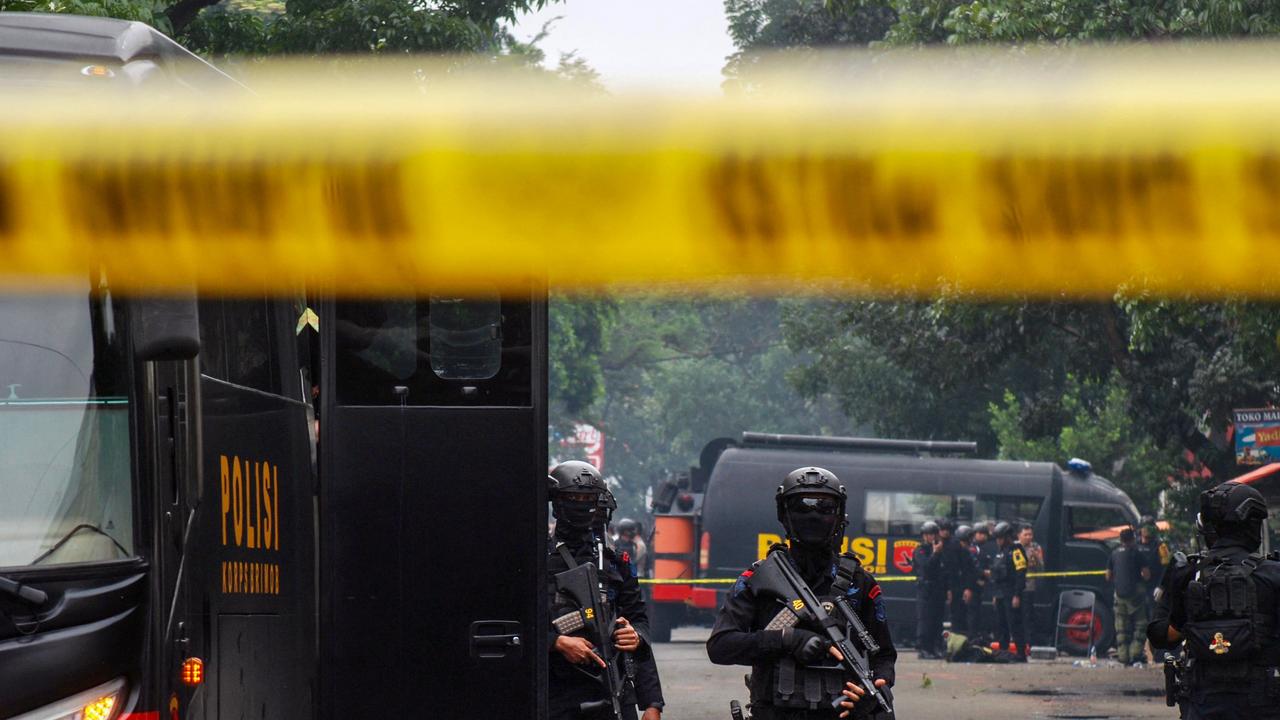 Indonesia: Suicide bomber angry at new sex law kills one – MashaherNet