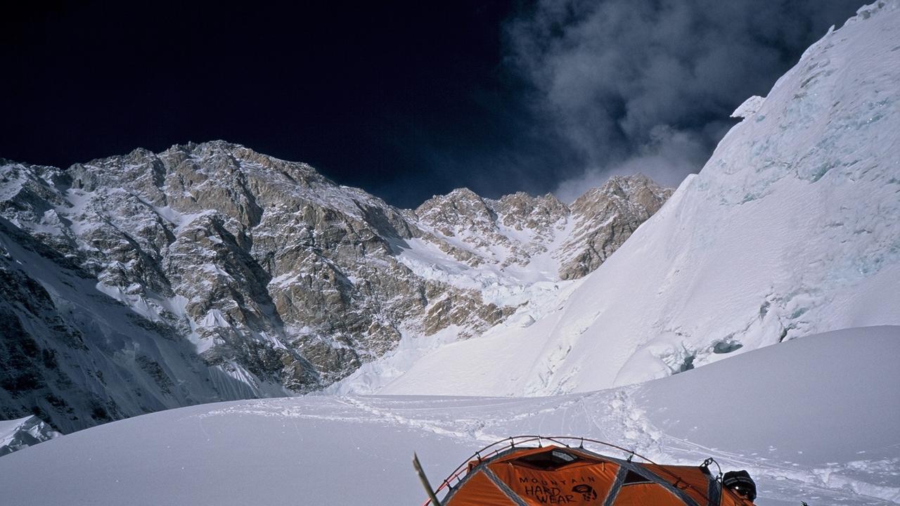 Kanchenjunga 2006, Camp 1