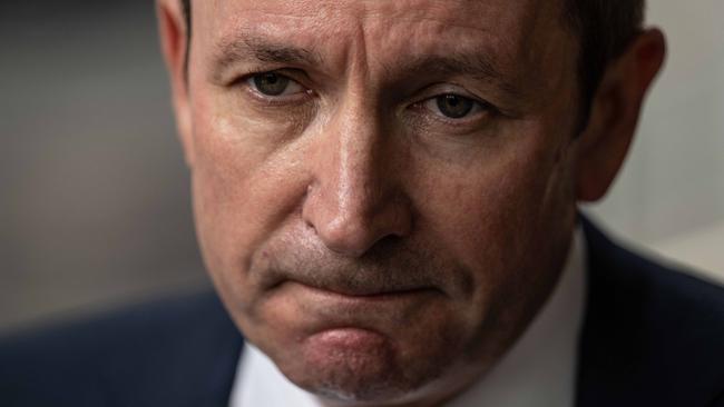 SYDNEY, AUSTRALIA - NewsWire Photos March 7, 2021: Western Australia Premier Mark McGowan speaking to media outside the Federal Court, Sydney. Picture: NCA NewsWire / James Gourley