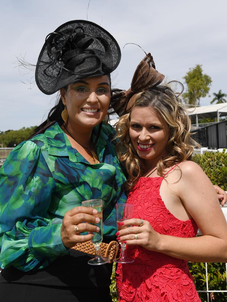 Tori Harrison and Laura Hutchinson at the Bridge Toyota Ladies’ Day. Picture: (A)manda Parkinson