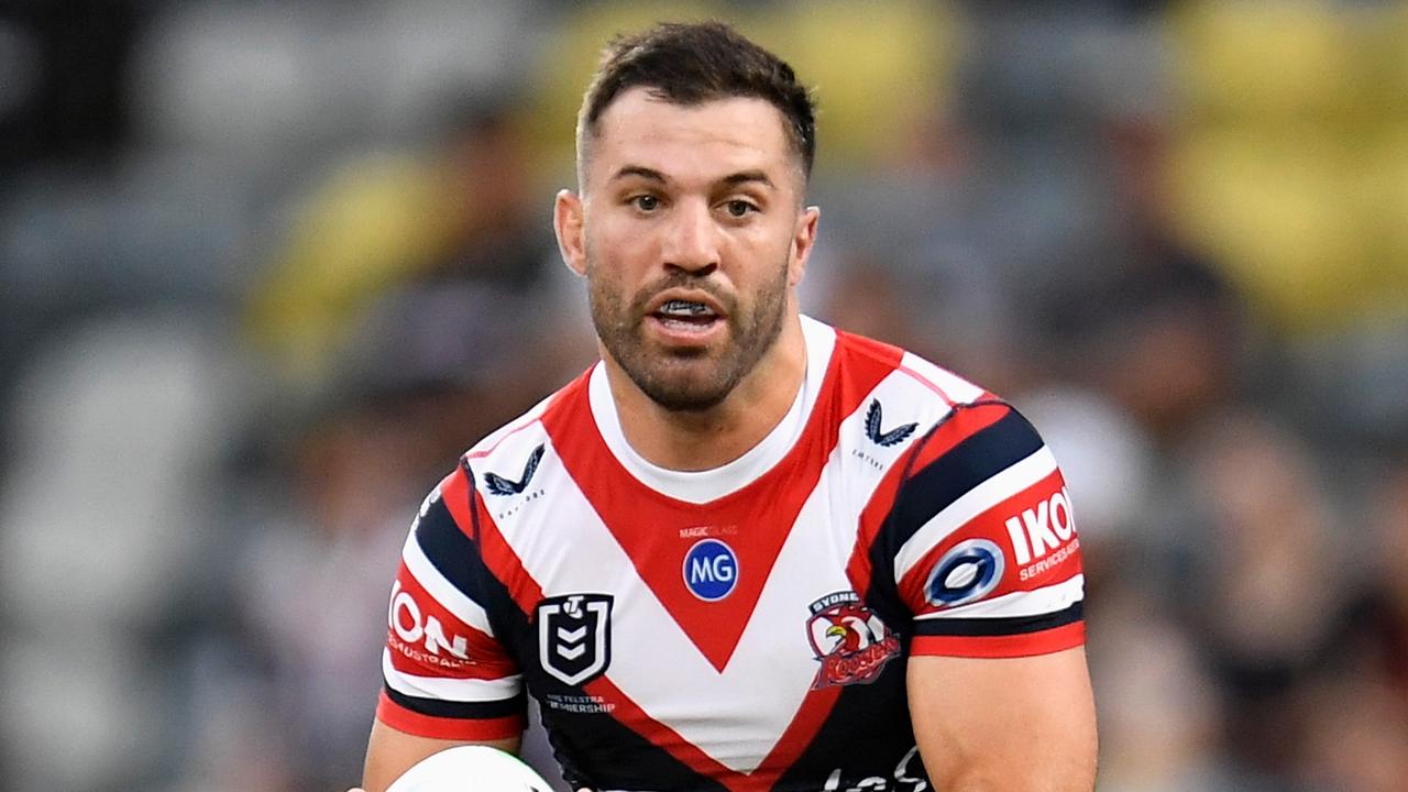 TOWNSVILLE, AUSTRALIA - SEPTEMBER 11: James Tedesco of the Roosters runs the ball during the NRL Elimination Final match between Sydney Roosters and Gold Coast Titans at QCB Stadium, on September 11, 2021, in Townsville, Australia. (Photo by Ian Hitchcock/Getty Images)