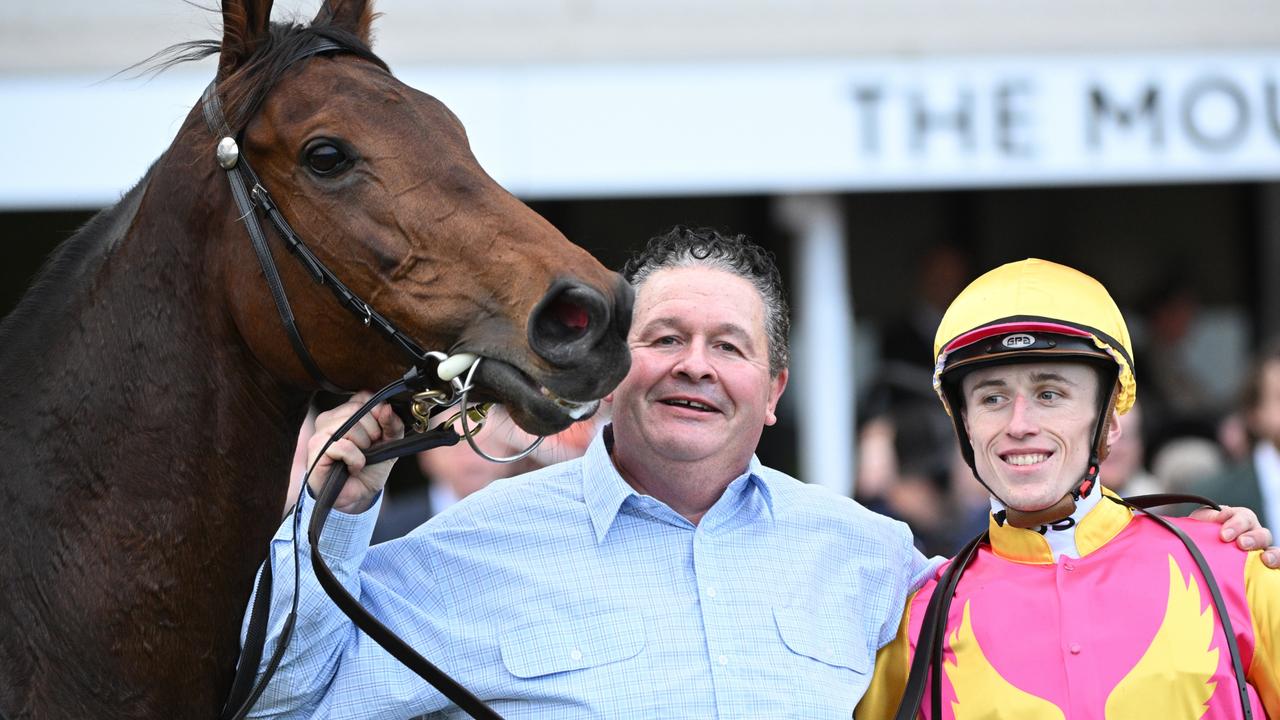 ‘Trainer with one horse’ lands emotional Flemington win