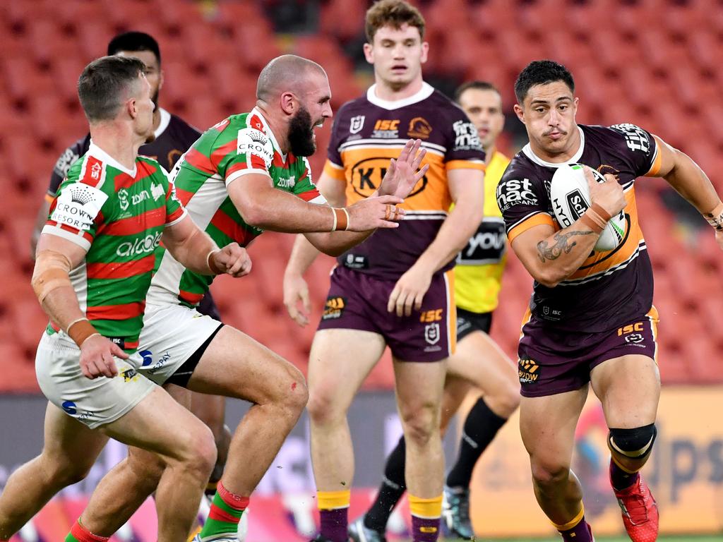 V’landys locks in NRL for liftoff