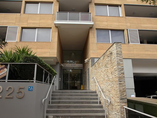 The Meriton-owned North Sydney unit block where tenants are charged $1100 for each pet.