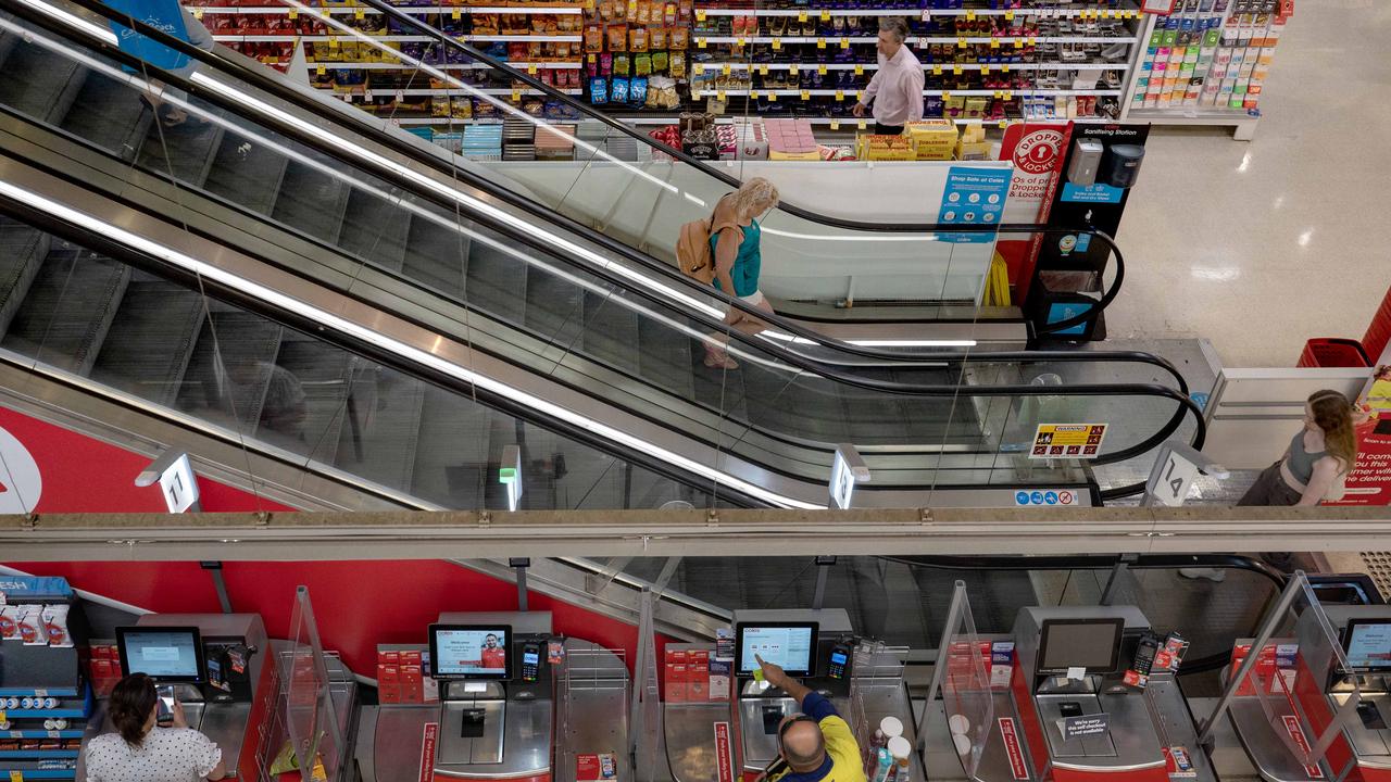 Aussies prepare for giant supermarket battle