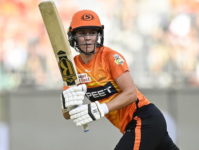 PERTH, AUSTRALIA - NOVEMBER 27:  Marizanne Kapp of the Scorchers bats during the Women's Big Bash League match between the Perth Scorchers and the Adelaide Strikers at Optus Stadium, on November 27, 2021, in Perth, Australia. (Photo by Stefan Gosatti/Getty Images)