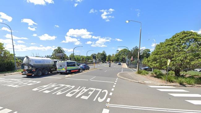 A photo of the intersection where right hand turns would be banned.