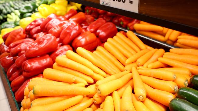 ADELAIDE, AUSTRALIA - NewsWire Photos May 11 2022:  generic shots of Fruit and Vegetables for cost of living. Picture: NCA NewsWire / Kelly Barnes