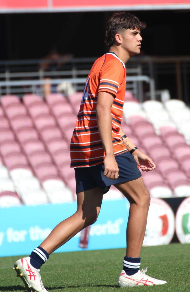 Emerging Reds Cup Day one action between SEQ and Brisbane Grey in the Under 16s.