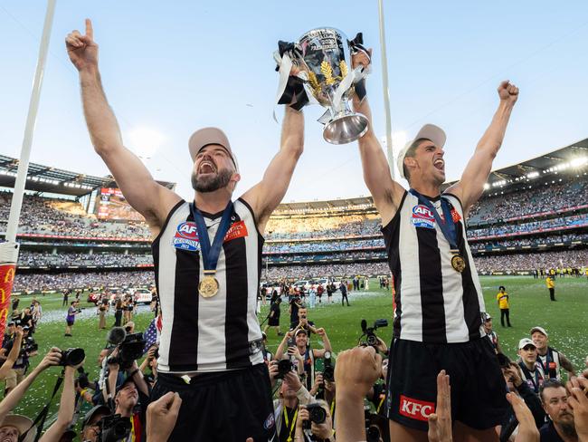 Magpies Steele Sidebottom and Scott Pendlebury have played to massive crowds week in-week-out over their careers. Picture: Jason Edwards