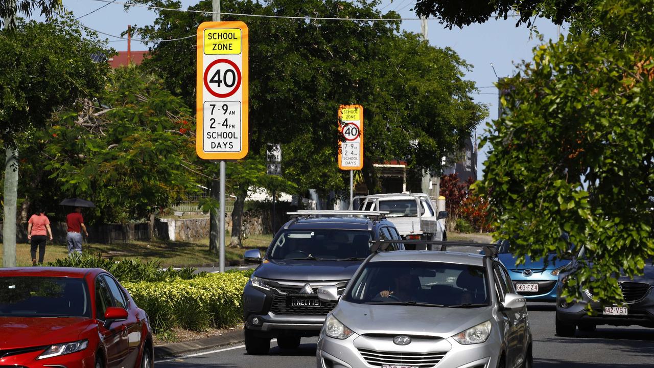 Speeding just 1km/h over the speed limit could cost $615 and a loss of 8 demerit points. Picture: NCA NewsWire/Tertius Pickard