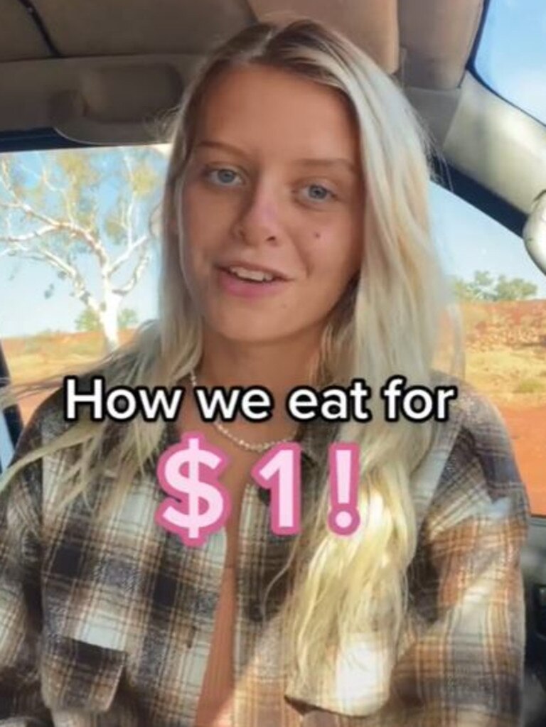 She is inspiring others with her budget meal hacks. Picture: Instagram / @ausbackpacker