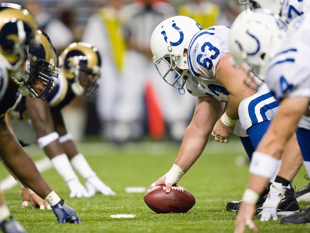 Report: Packers sign Jeff Saturday, Manning's former center in Indy