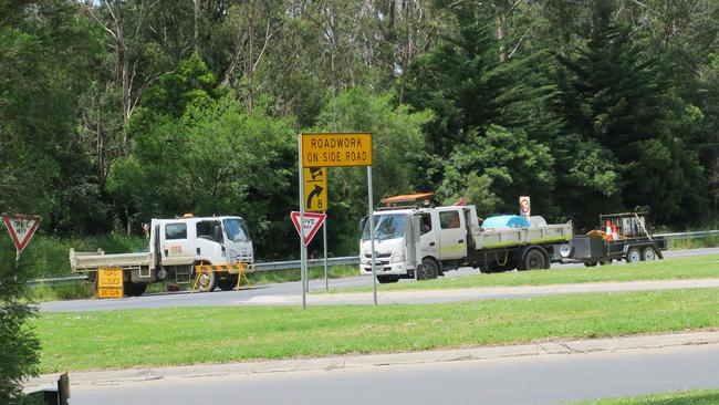 South Gippsland Highway remains closed after Koonwarra crash. Picture: Brooke Grebert-Craig