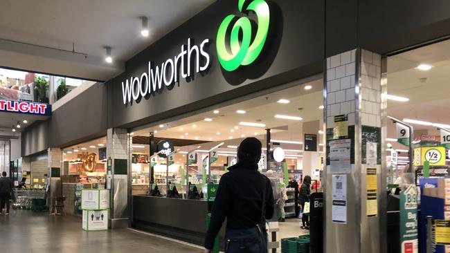 Woolworths will pass on a 2.5 per cent pay rise to employees from July 1 after a Fair Work Commission ruling. Picture: NCA NewsWire/David Crosling