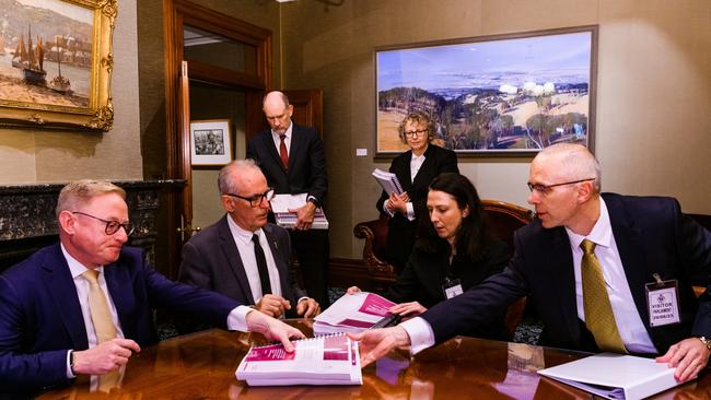 President of the Legislative Council Ben Franklin and the Speaker of the NSW Legislative Assembly Greg Piper receive the ICAC report on former NSW Premier Gladys Berejiklian.