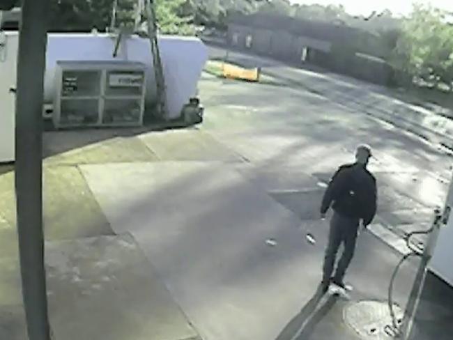 Gary Ridley leaving the Tumbarumba Service Station on October 27. Picture: NSW Police