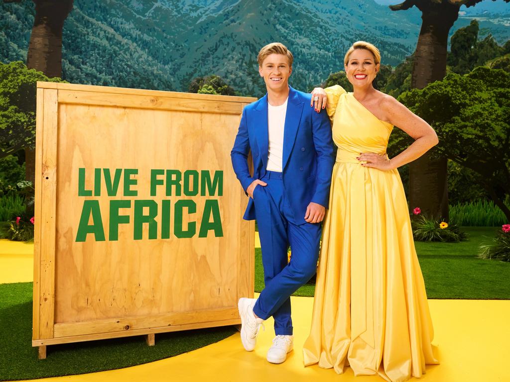 Robert Irwin and Julia Morris will go live from South Africa Sunday night.