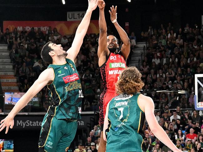 HOBART, AUSTRALIA - JANUARY 12: Bryce Cotton of the Wildcats shoots during the round 16 NBL match between Tasmania Jackjumpers and Perth Wildcats at MyState Bank Arena, on January 12, 2025, in Hobart, Australia. (Photo by Steve Bell/Getty Images)