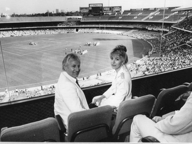 Edelsten and Leanne before the Swans first match against North Melbourne at the MCG.