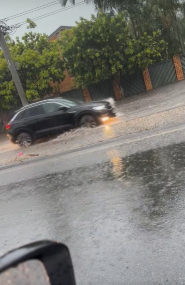 Jemma West shared a photo of Aquatic Terraces flooding inTugun. Photo: Jemma West/Facebook