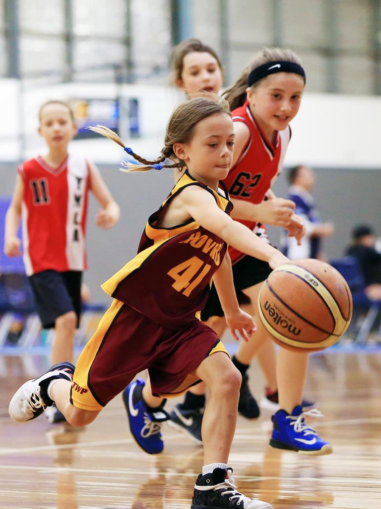 Rovers v YMCA. Under 10s junior basketball at Geelong Arena courts on Saturday morning. Picture: Alan Barber