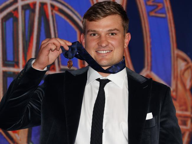 PERTH, AUSTRALIA - SEPTEMBER 19: 2021 Brownlow Medallist Ollie Wines of the Power poses for a photograph during the 2021 Brownlow Medal Count at Optus Stadium on September 19, 2021 in Perth, Australia. (Photo by Michael Willson/AFL Photos via Getty Images)