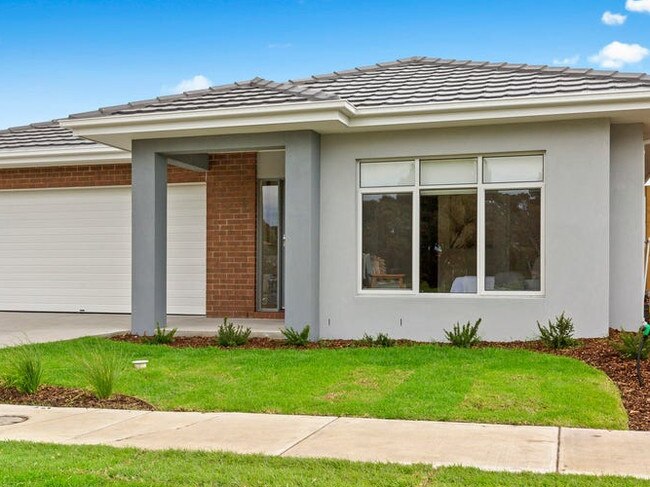 27 sky way, carrum downs - for herald sun realestate