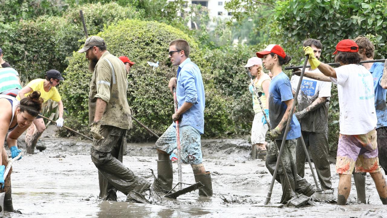 Volunteers as far as you can see, 2011.